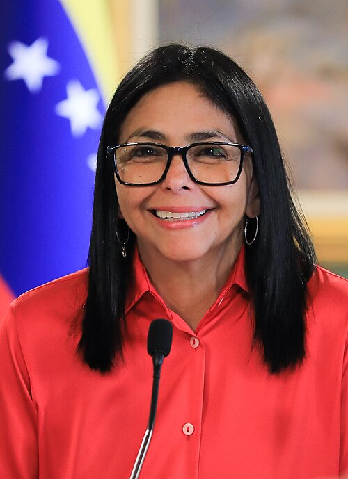 “Vamos preparar-nos”: Delcy Rodríguez pede à população que poupe água e luz devido a 'Superniño'